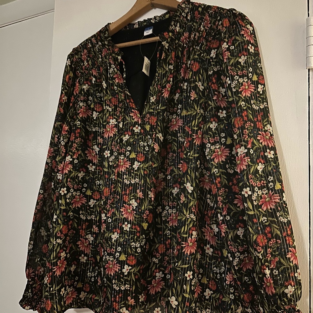 Floral Black Blouse